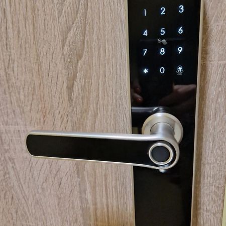 Kanto - Self Check In Клайпеда Экстерьер фото